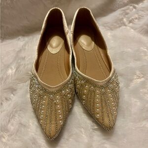 Elegant Pearl Embellished Cream Flats